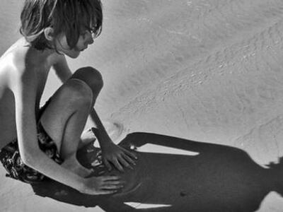 Οι παιδικές αναμνήσεις αρχίζουν να σβήνο...