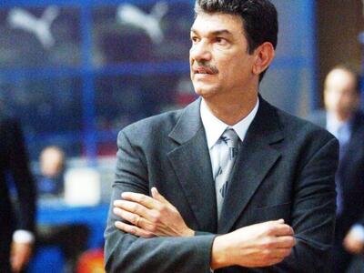 Σήμερα ο Κώστας Πετρόπουλος γίνεται 60 χ...