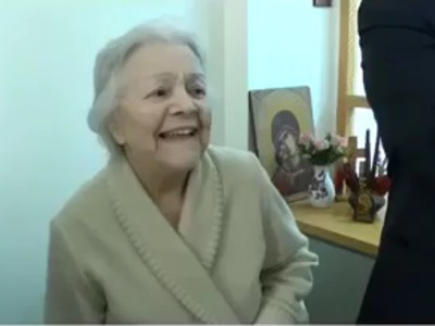 Μαίρη Λίντα: "Και ποια είμαι εγώ γι...