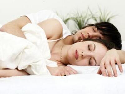 Πως ο ύπνος μπορεί να σώσει τη σχέση σας