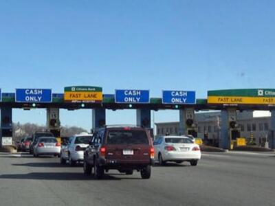 Κλείνουν τα διόδια στις εθνικές οδούς τη...