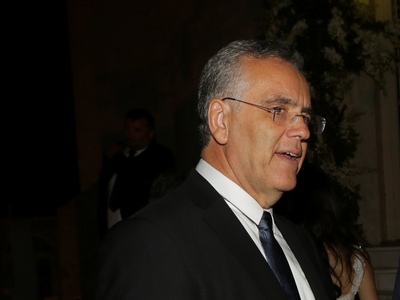 Ποιες υποθέσεις έχει χειριστεί ο Αντιεισ...