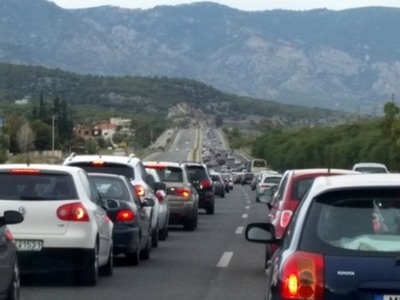 Το 29% των ταξιδιωτών μπαίνουν στην Ελλάδα οδικώς 