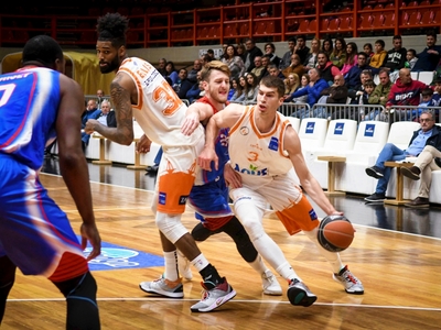 Φιλική ήττα του Προμηθέα από τον Ιωνικό ...