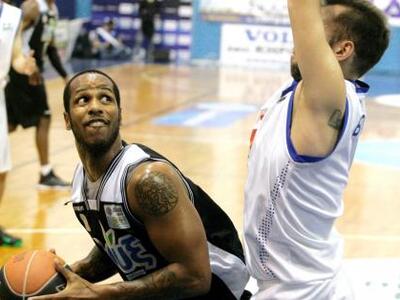 Μεγάλη νίκη (71-72) για τον Απόλλωνα στην Ελευσίνα