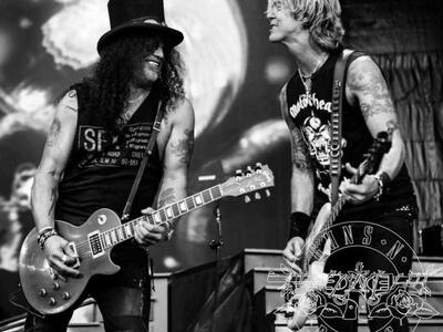 O Slash των Guns N' Roses, στηρίζει το #MeToo 