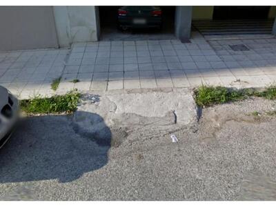 Και πως να ανέβει το αυτοκίνητο στο πάρκ...