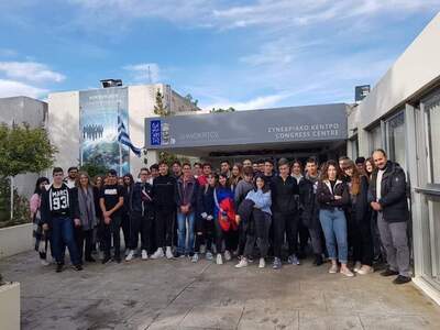 Επίσκεψη του φροντιστηρίου «Κόμβος» στον...