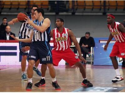 Κόροιβος: Mε τον κόσμο του κόντρα στην Κηφισιά