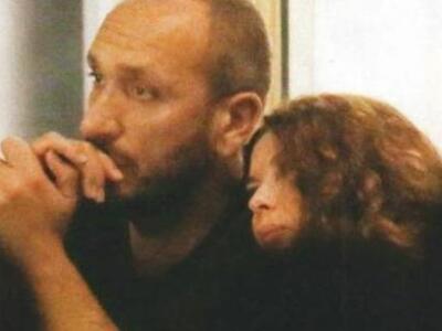 Σοφία Αλιμπέρτη: Σε τρυφερές στιγμές με ...