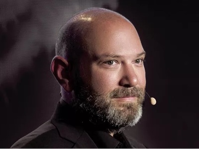 Στην Πάτρα ο Dr. Γιώργος Λάγιος με την δ...