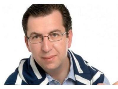 Αιγιάλεια: Φουντώνει ο καυγάς μεταξύ Τρι...