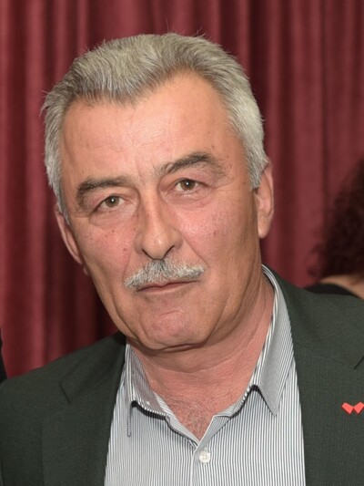 Αθανάσιος Παπαναγιώτου.