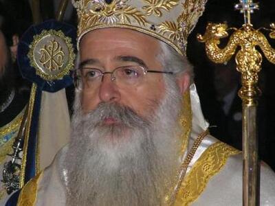 Επιτέθηκε με μαχαίρι στον Μητροπολίτη Δη...