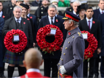Remembrance Day: Η πρώτη εμφάνιση του βα...