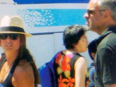 Ερωτευμένη στα σοκάκια της Πάτμου η Πόπη...