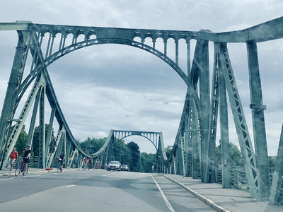 6. Glienicker γέφυρα. Εκεί που ανταλλάσσ...