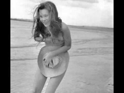 Kate Moss & γύμνια: ποια η σχέση τους;