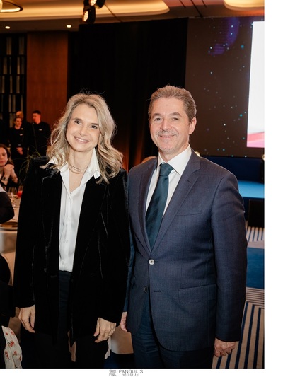 Ο  πρόεδρος των Αττικών Εκδόσεων Θεοχάρη...