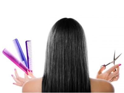 Οι παρουσιάστριες που συναντήθηκαν σε σα...