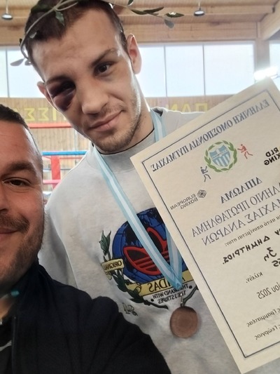 Συνοδινός - Νικολάου