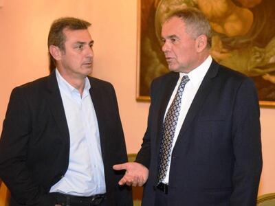 Νέους υποψηφίους θα ανακοινώσει η παράτα...