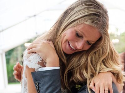 ΔΕΙΤΕ τις πρώτες ΦΩΤΟ του λαμπερού γάμου...