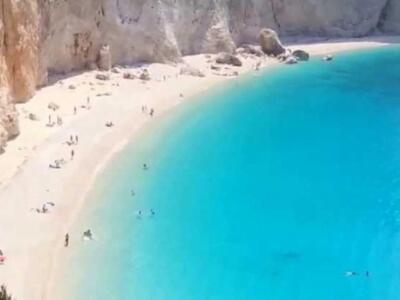 H καλύτερη παραλία στην Ελλάδα για selfi...