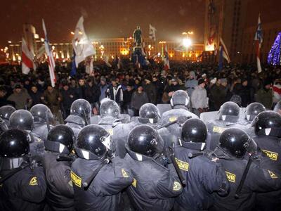 Λευκορωσία: Στη φυλακή 600 διαδηλωτές, α...