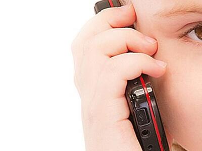 Απαγορευτικό το κινητό για τα παιδιά- Αύ...