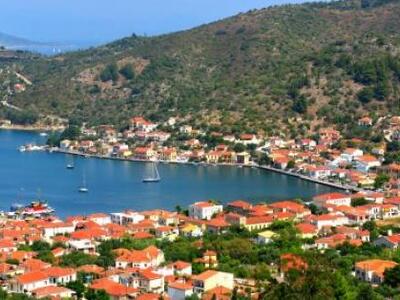 Πάνω από 100 Ομηριστές, απλοί θαυμαστές ...