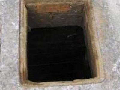 Πάτρα: Έπεσε σε ακάλυπτο φρέατιο στη Ρήγ...
