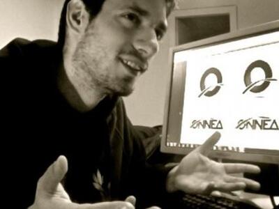 Πρόεδρος της νεολαίας του Ευρωπαϊκού Λαϊ...