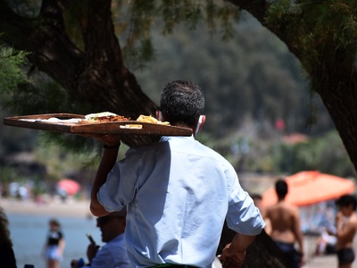 Αυτοί που κινούν την ελληνική οικονομία:...