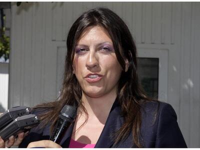 "Ανοίγει τα χαρτιά" της σήμερα...