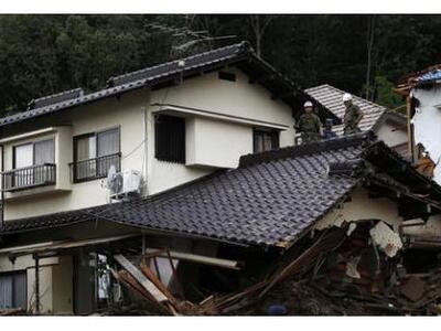 Χιροσίμα: 2.800 διασώστες αναζητούν επιζώντες