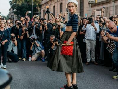 MAΘΗΜΑΤΑ ΜΟΔΑΣ ΣΤΟΥΣ ΔΡΟΜΟΥΣ ΤΟΥ ΜΙΛΑΝΟΥ...