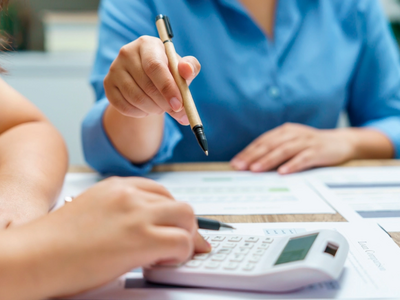 Φοροελαφρύνσεις: Τι αλλάζει στους μισθού...