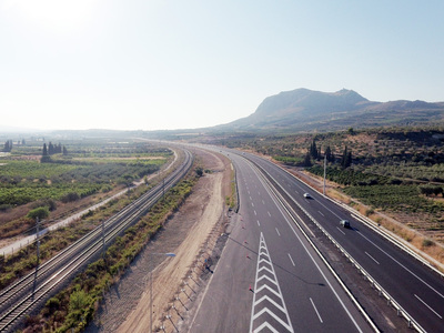 Μικρές μειώσεις στα διόδια της Ολυμπίας Οδού