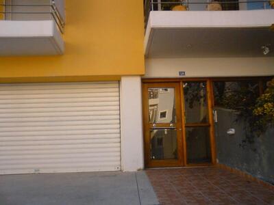 Πάτρα: Έκλεψαν σουβλάκια μπροστά στα μάτ...