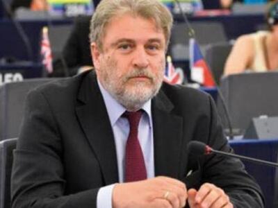 Ο Νότης Μαριάς για την ψήφο εμπιστοσύνης