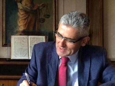 Άγγελος Τσιγκρής: «Μία στις τρεις Ελληνι...