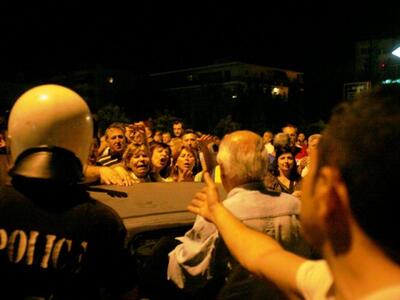 Φυγαδεύτηκε από την πίσω πόρτα ο Πεταλωτ...