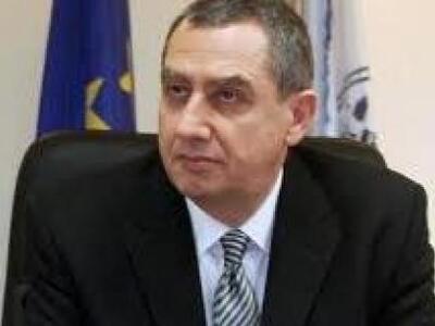 Έξι υπάλληλοι του υπ. Εσωτερικών για αδι...