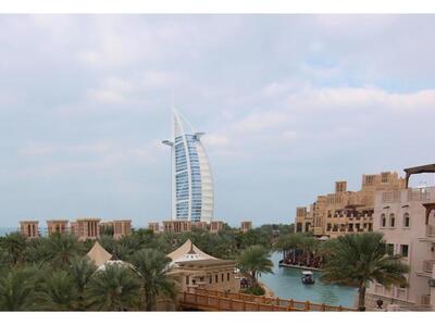 Ο Αραβικός Κόλπος ελκύει τις ελληνικές κ...