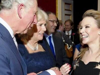  Η Kylie Minogue έκανε τον Πρίγκηπα Κάρο...