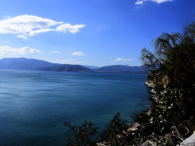 Αίθριος καιρός σήμερα, με τοπικές νεφώσεις 