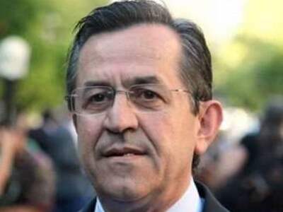 Για το ατύχημα έξω από τη Βουλή