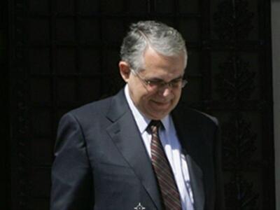 Οι συζητήσεις Παπαδήμου με Παπανδρέου κα...