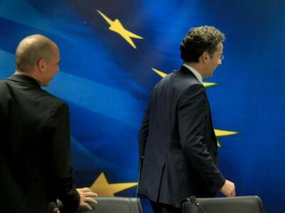 Ο Γιάνης Βαρουφάκης σχολιάζει τον έναν χ...